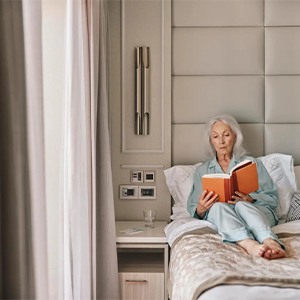 300x300crystalcruisesolo3